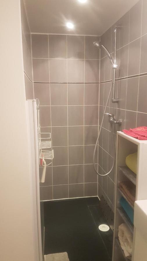 Studio, Mons Sart, Proche Lille Et Metro Екстериор снимка