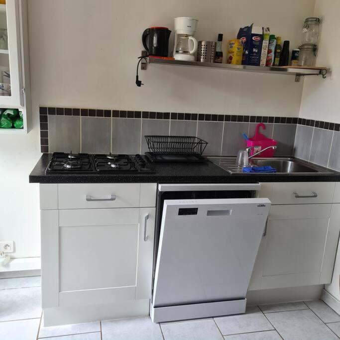Studio, Mons Sart, Proche Lille Et Metro Екстериор снимка