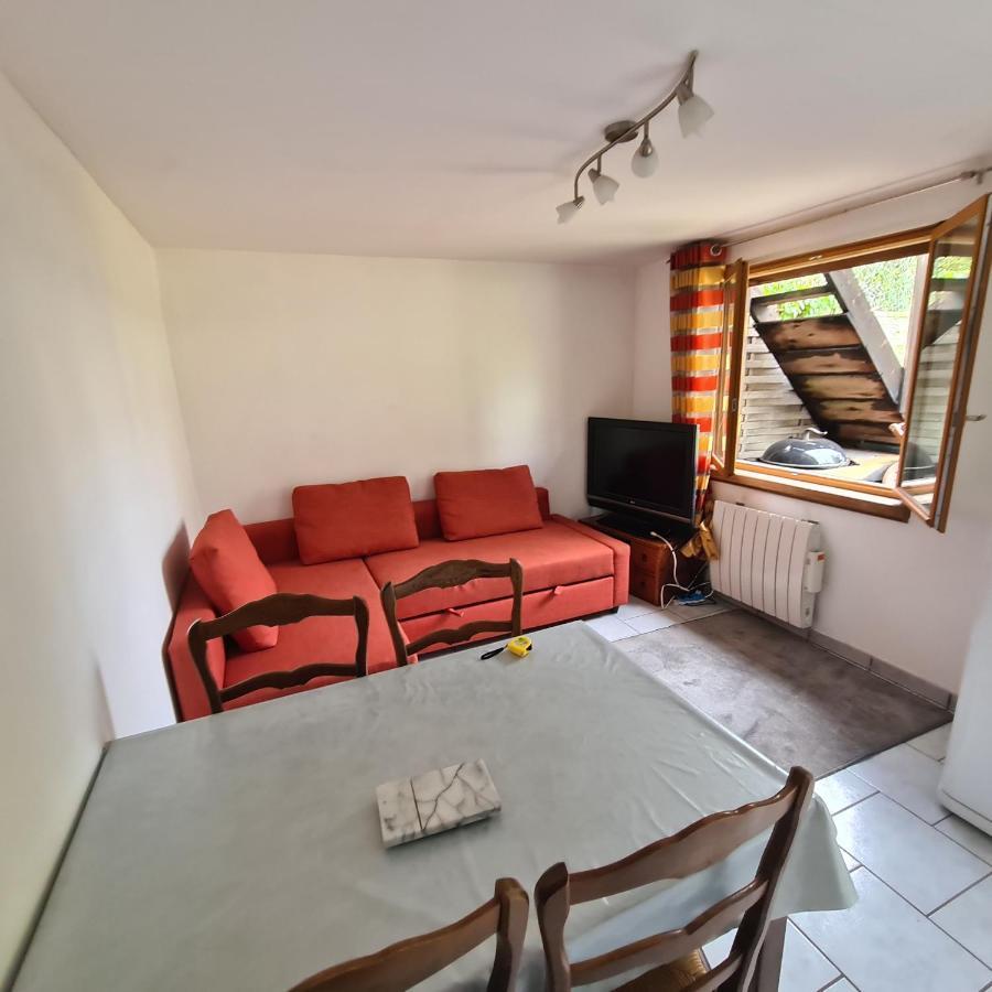 Studio, Mons Sart, Proche Lille Et Metro Екстериор снимка